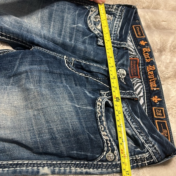 Rock Revival Jeans - Picture 6 of 7